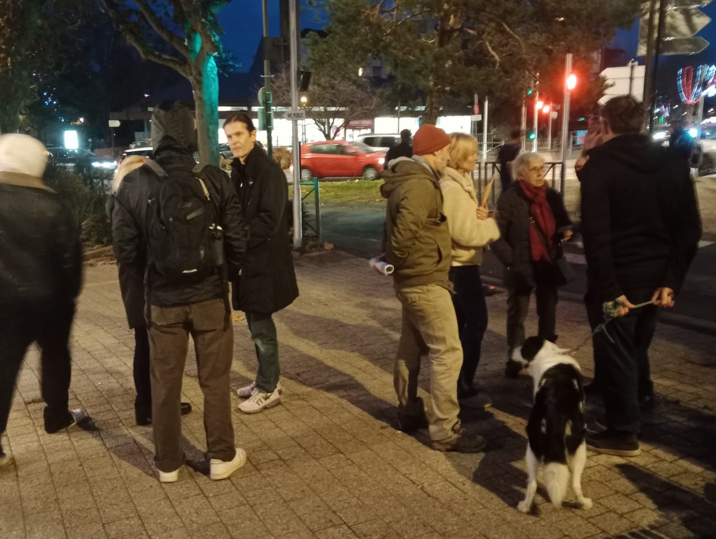 Échange avec les habitants sur le marché de Chamalières
